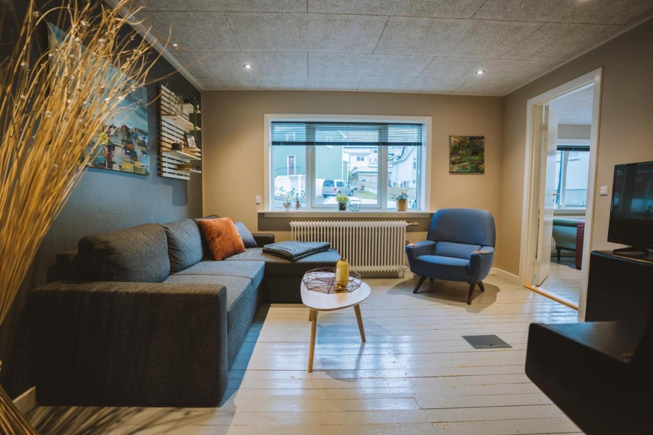 Brekkustova - Modern, Cosy And Spacious Apartment Klaksvík Exteriör bild